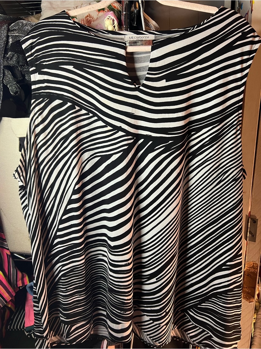 Liz Claiborne Black and White Striped Tank Top